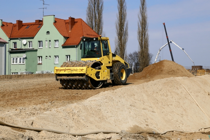 Kolejne rondo w Elblągu. Zobacz jak zmienia się Lotnicza