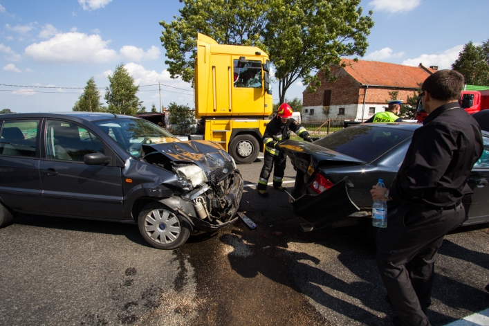 Kolizja czterech samochodów w Kazimierzowie