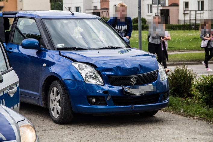 Kolizja na ulicy Sienkiewicza. Ucierpiało małe dziecko
