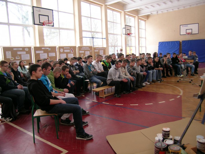 Kolor w budownictwie i techniki dekoracyjne. Uczniowie wzięli udział w szkoleniu