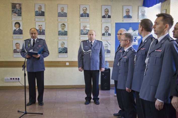Komendant Osik: Będę uczył się życia bez munduru