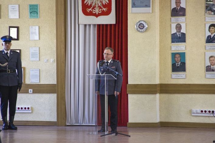 Komendant Osik: Będę uczył się życia bez munduru