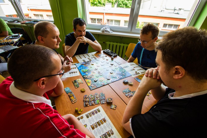 Komputer? Konsola? To nie dla nas, my mamy planszówki! Zobacz video oraz zdjęcia
