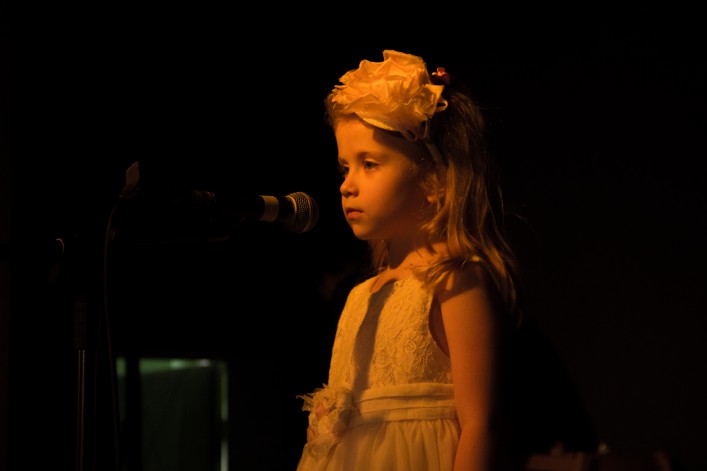 Koncert dla chorej Karolinki - rewia talentów wokalnych. Zobacz galerię zdjęć