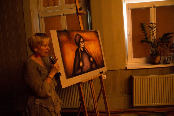 Koncert dla chorej Karolinki - rewia talentów wokalnych. Zobacz galerię zdjęć