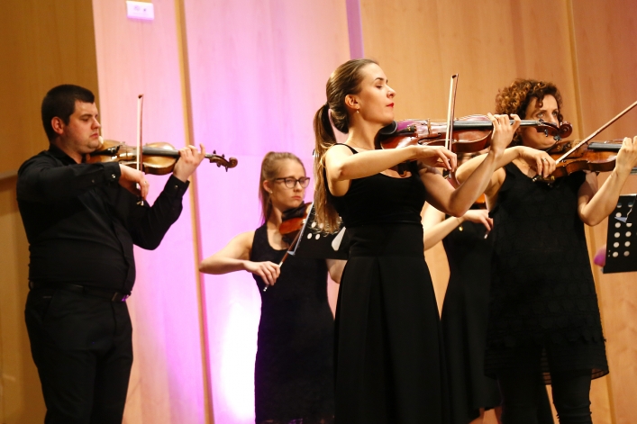 Koncert EOK z Thomasem Kalbem na zakończenie sezonu artystycznego
