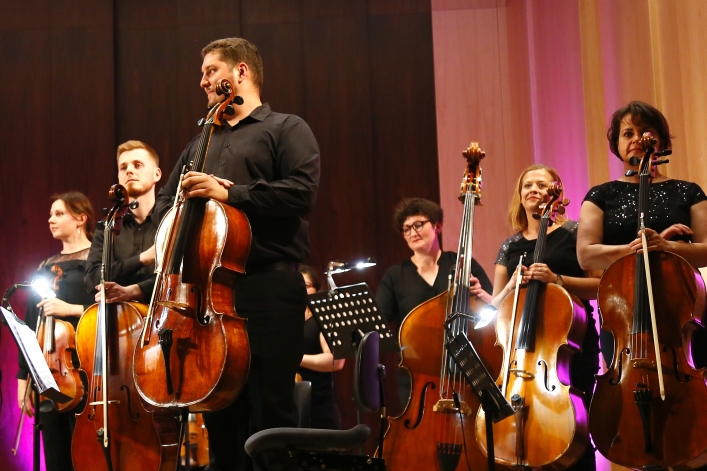 Koncert EOK z Thomasem Kalbem na zakończenie sezonu artystycznego