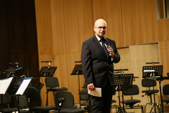 Koncert EOK z udziałem wirtuoza wiolonczeli –  Marcina Zdunika