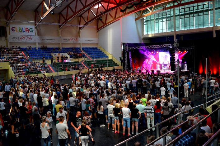 Koncert Zenona Martyniuka. Jako support wystąpił Gesek (+ zdjęcia)