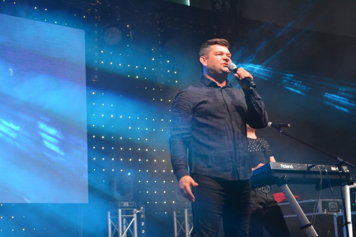 Koncert Zenona Martyniuka. Jako support wystąpił Gesek (+ zdjęcia)