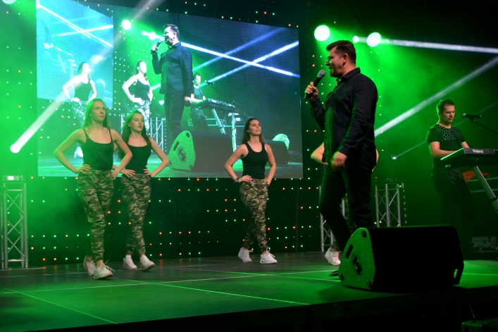 Koncert Zenona Martyniuka. Jako support wystąpił Gesek (+ zdjęcia)