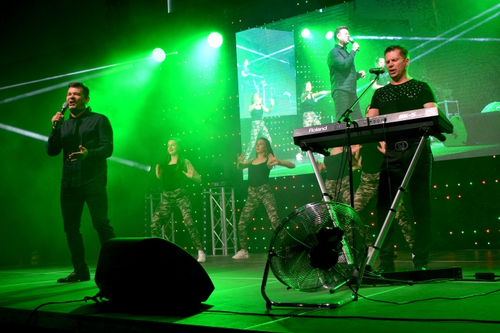Koncert Zenona Martyniuka. Jako support wystąpił Gesek (+ zdjęcia)