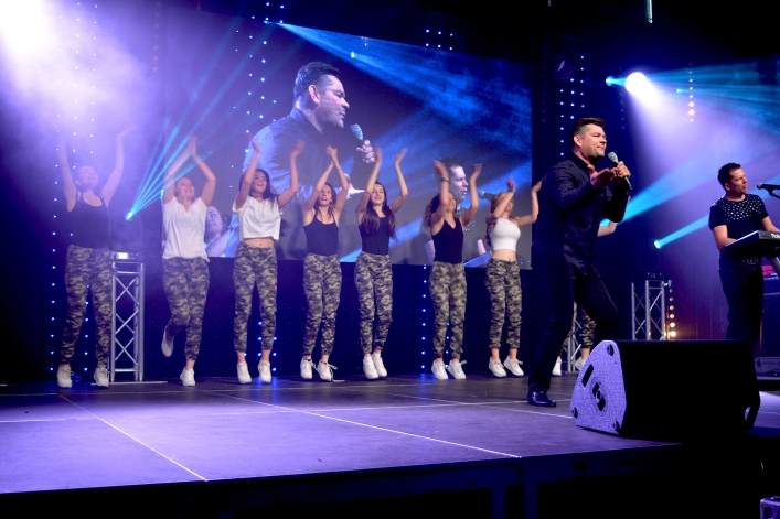Koncert Zenona Martyniuka. Jako support wystąpił Gesek (+ zdjęcia)