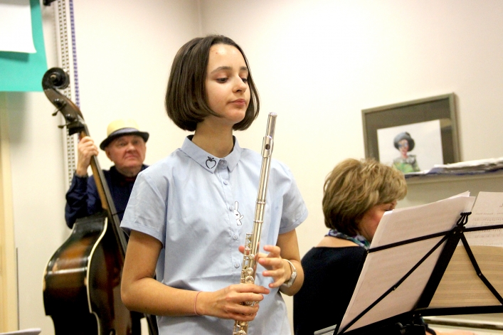 Koncert zespołu Białe Piano MDK. Niezwykły klimat przedwojennych przebojów