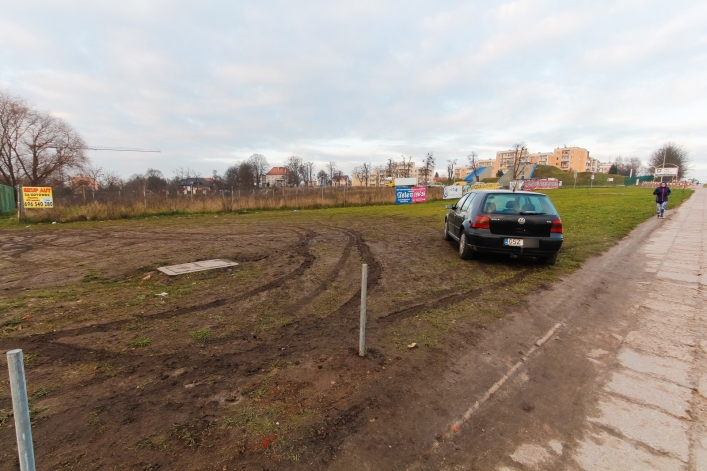 Koniec „dzikiego” parkowania przed Szpitalem Wojewódzkim