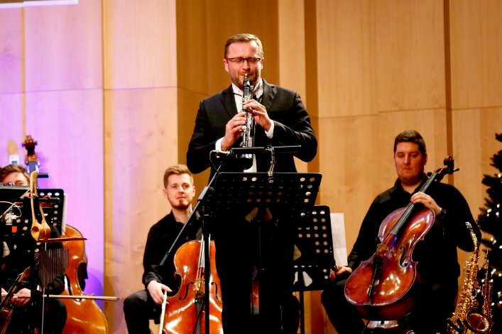 Krzesimir Dębski, Zagan Acoustic i Ariela Ludwiczaka zagrali z Elbląską Orkiestrą Kameralną