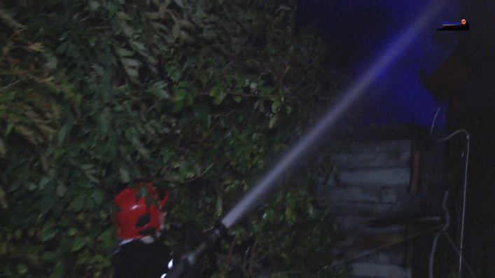 Krzewno: Nocny pożar w fabryce szczotek (foto i video)