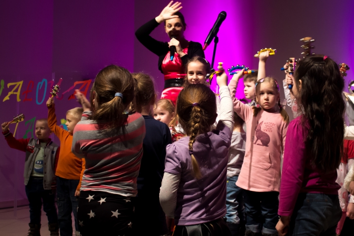 Kwartet Agitato zabrał młodych elblążan w muzyczną podróż