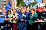 Liderzy Koalicji Obywatelskiej (Grzegorz Schetyna, Katarzyna Lubnauer, Barbara Nowacka) w Elblągu