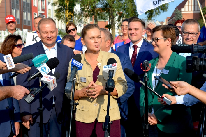 Liderzy Koalicji Obywatelskiej (Grzegorz Schetyna, Katarzyna Lubnauer, Barbara Nowacka) w Elblągu