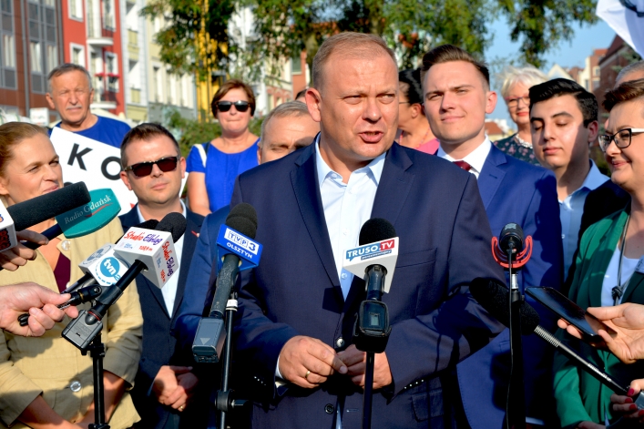 Liderzy Koalicji Obywatelskiej (Grzegorz Schetyna, Katarzyna Lubnauer, Barbara Nowacka) w Elblągu