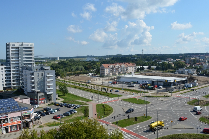 Lidl przy skrzyżowaniu Ogólnej i al. Jana Pawła II (26 lipca 2018 r.)