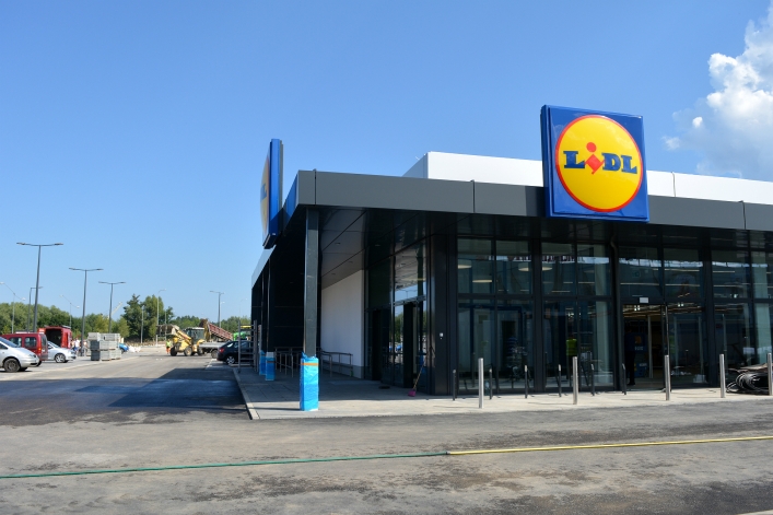 Lidl przy skrzyżowaniu Ogólnej i al. Jana Pawła II (26 lipca 2018 r.)