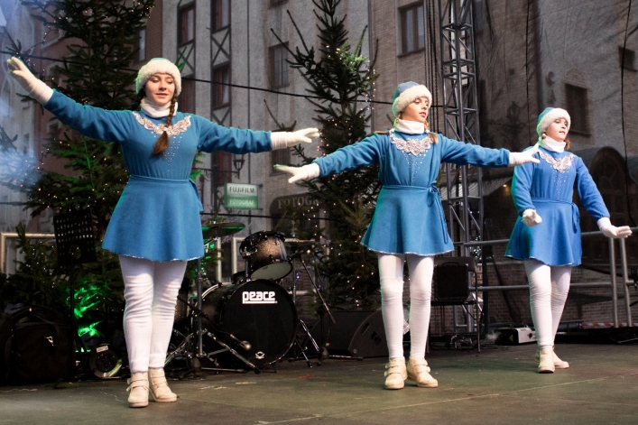 Magia przeplatana bajką. Występ młodzieży z Kaliningradu