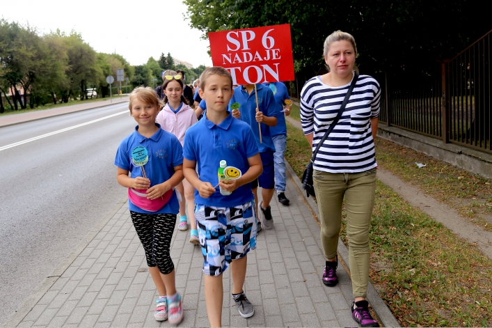 Marsz integracji w Szkole Podstawowej nr 6 w Elblągu