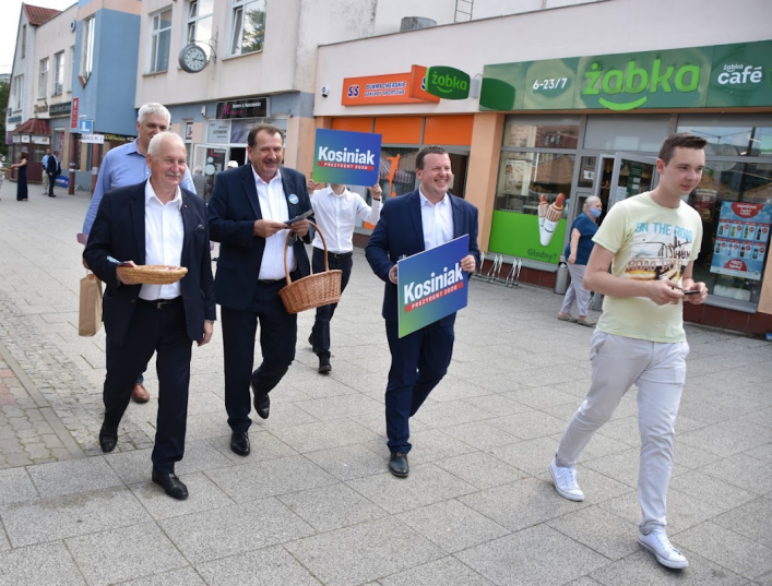 Marszałek województwa i poseł RP spotkali się z elblążanami