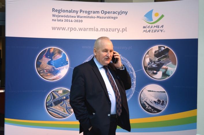 Marszałek województwa otworzył konferencję poświęconą funduszom z UE w Hotelu Elbląg