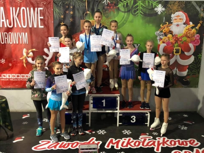 Medale elbląskich łyżwiarzy UKS „Szóstka” na zawodach w Łodzi 