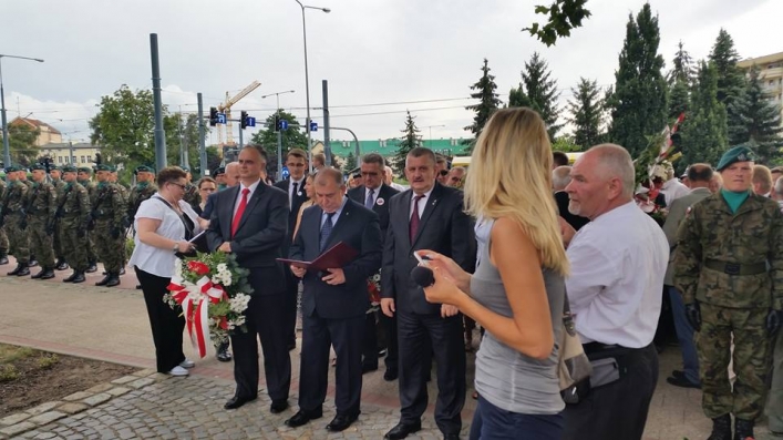 Miasto dziś nie stanęło, ale pamięć Powstania uczciło