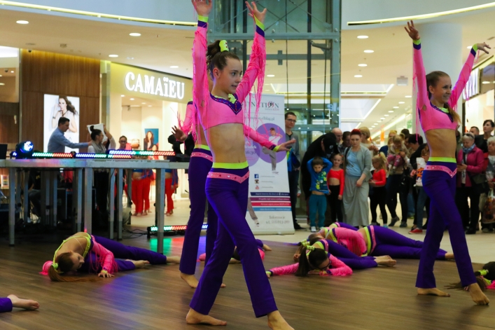 Międzynarodowy Dzień Tańca w Ogrodach - zobacz galerię zdjęć