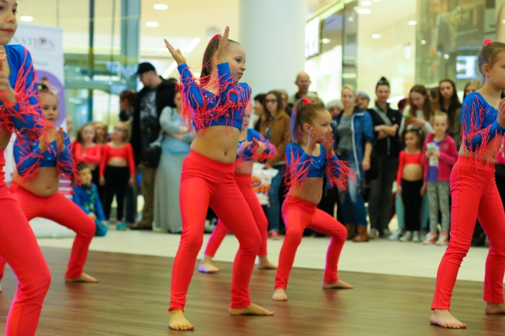 Międzynarodowy Dzień Tańca w Ogrodach - zobacz galerię zdjęć