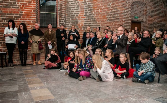 Młodzieżowy Dom Kultury ma już 30 lat. Zobacz zdjęcia