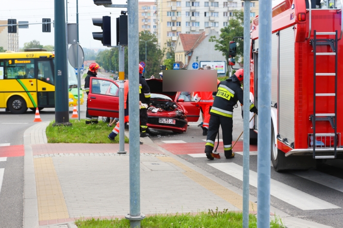 Mocna kolizja w centrum miasta