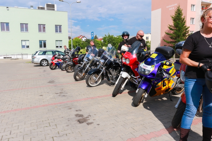 Motocykliści mają olbrzymie serca pełne miłości