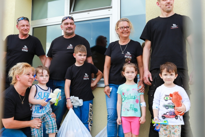 Motocykliści mają olbrzymie serca pełne miłości