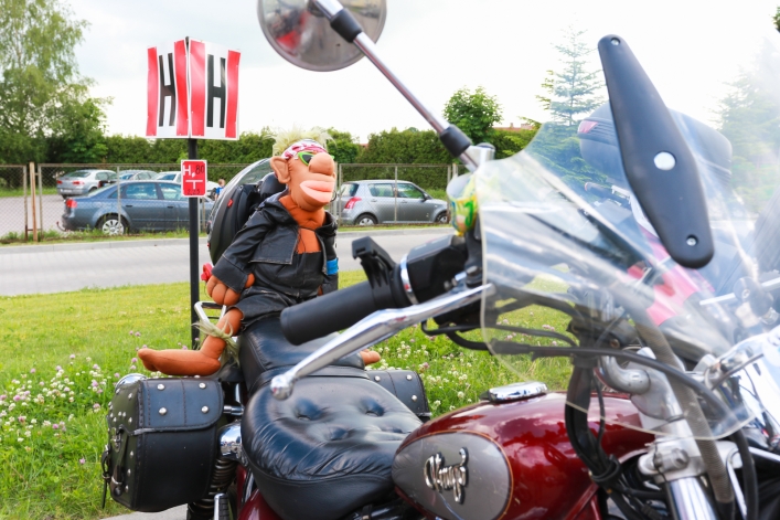 Motocykliści mają olbrzymie serca pełne miłości