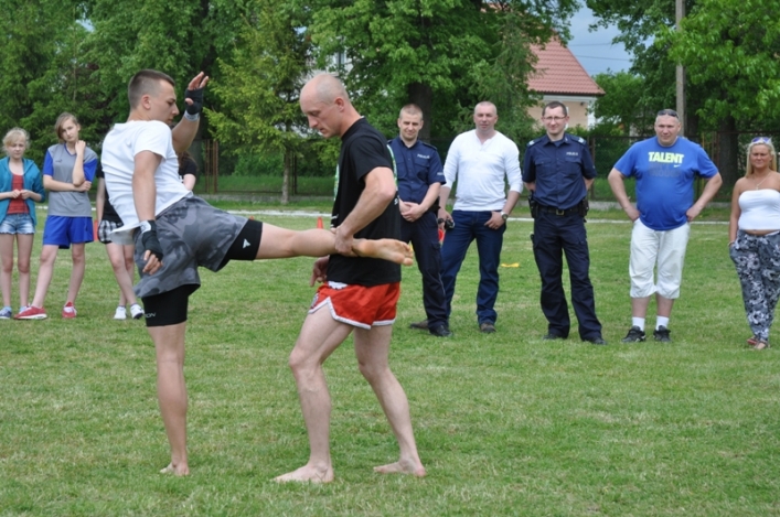 Na kim młodzież może się wzorować? Spotkanie ze sportowcami w Dobrym