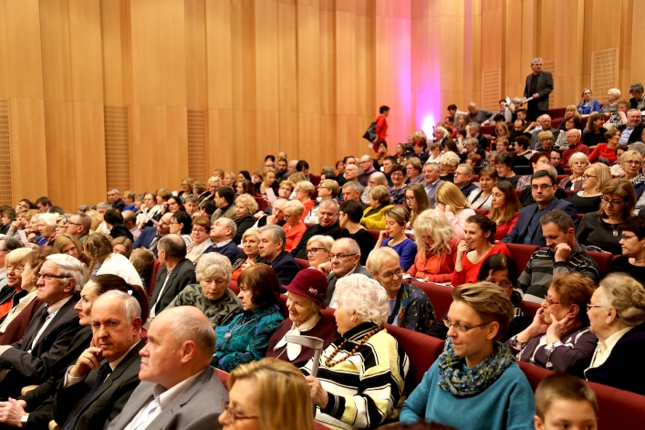 Na koniec karnawału podkasana muza, czyli EOK z koncertmistrzem Deutsche Oper Berlin