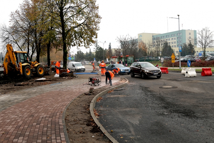 Na Królewieckiej mamy już tymczasowe rondo (skrzyżowanie Królewieckiej i Kościuszki)