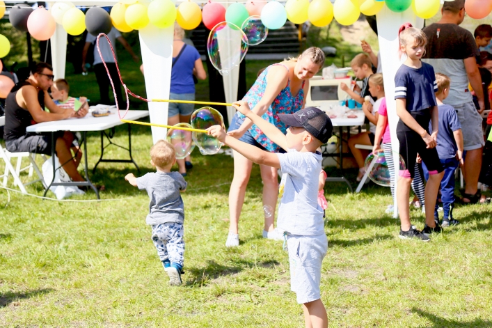 Na pikniku rodzinnym w Bażantarni dzielili się chlebem i bożym słowem