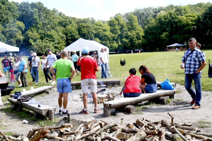 Na pikniku rodzinnym w Bażantarni dzielili się chlebem i bożym słowem