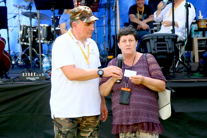 Na pikniku rodzinnym w Bażantarni dzielili się chlebem i bożym słowem