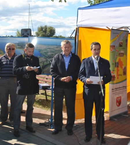 Na Zalewie o żegludze, wąskich gardłach, NIK-u i kanale przez Mierzeję