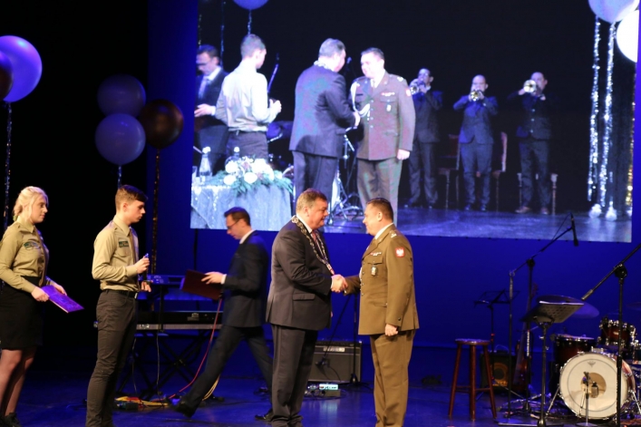 Nagrody prezydenta rozdane. Witold Wróblewski docenił wybitnych elblążan