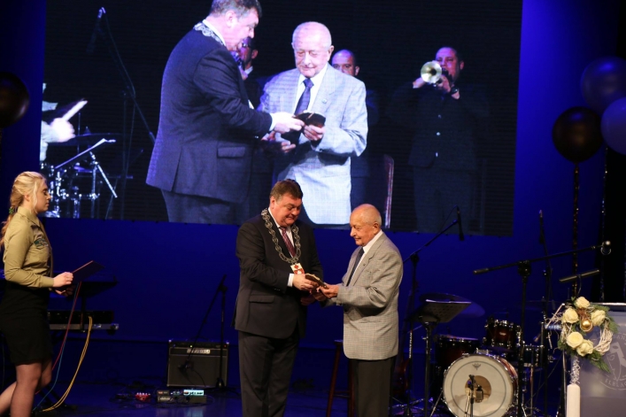 Nagrody prezydenta rozdane. Witold Wróblewski docenił wybitnych elblążan
