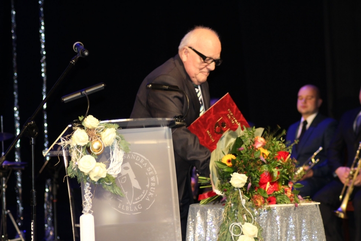Nagrody prezydenta rozdane. Witold Wróblewski docenił wybitnych elblążan